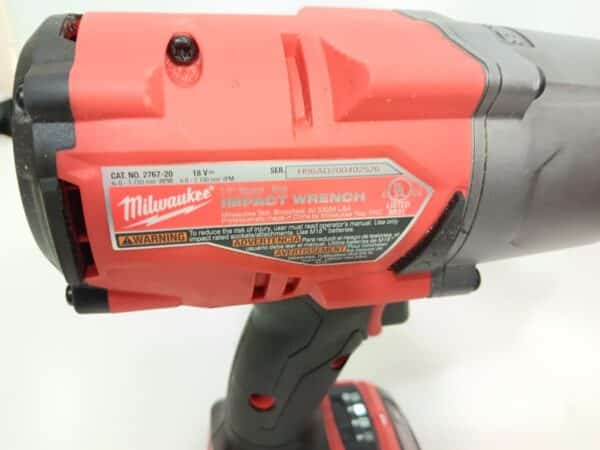 Milwaukee 2767-20 M18 Fuel 1/2″ High Torque Impact Wrench Kit Impact Wrench